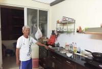 Nơm nớp trong những tòa nhà nghiêng: Đau đáu ngày trở về